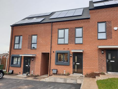 Fifth Avenue, Wolverhampton WV10