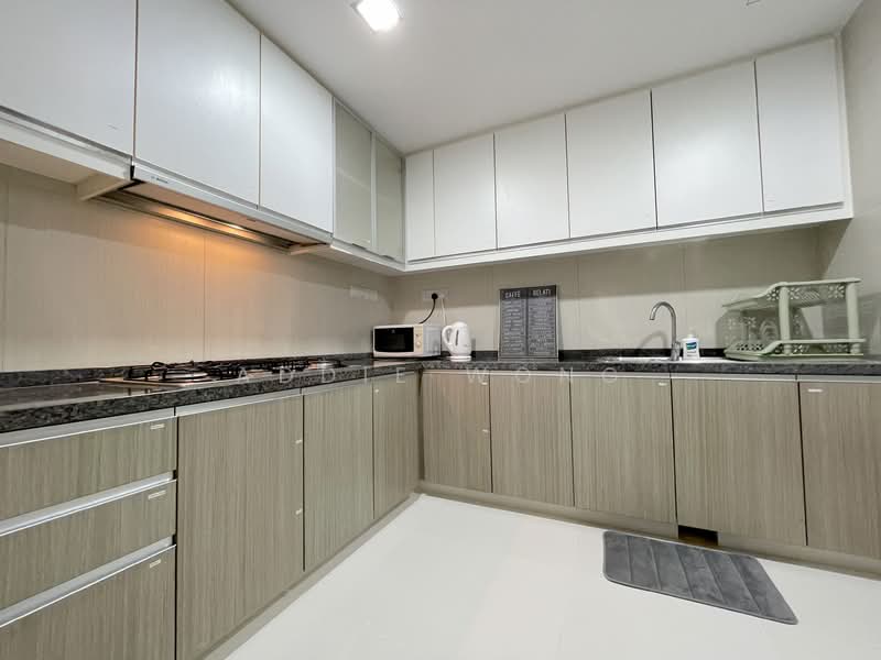 Additional image 7 of Metropolitan Condo Room | Bright & Breezy | Near Redhill MRT