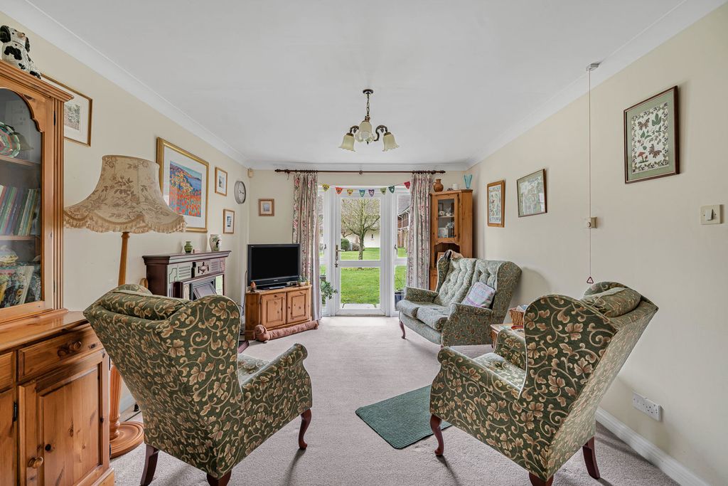 Additional image 19 of 2 bed flat for saleAdams Way, Alton, Hampshire GU34