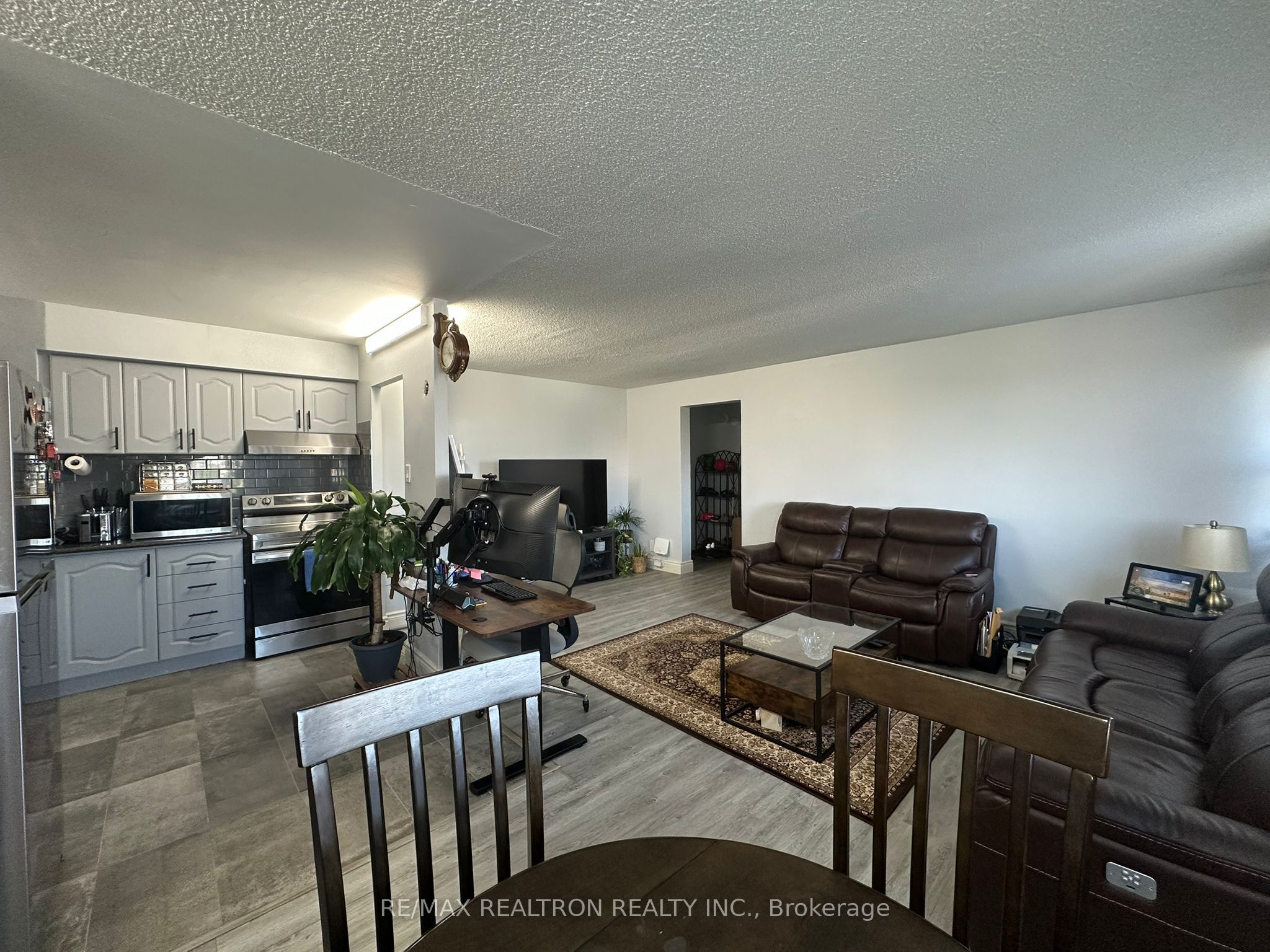 Additional image 6 of 1401-100 Leeward Glenway, Toronto, ON, M3C 2Z1