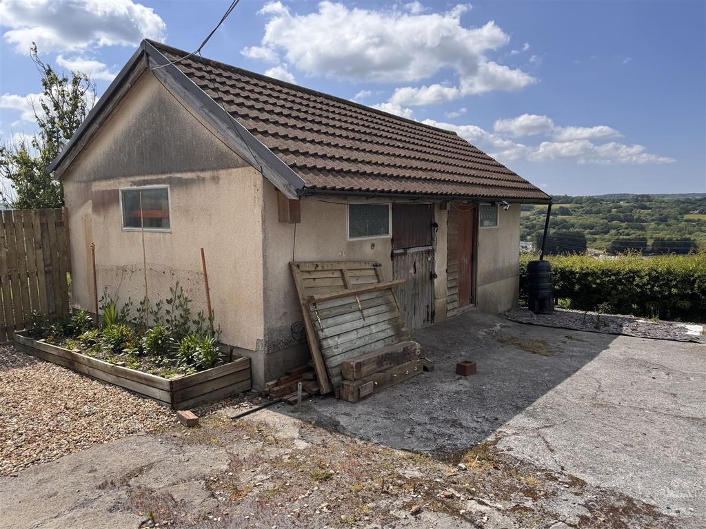 Additional image 17 of 3 bed detached bungalow for saleHeol Y Garn, Garnswllt, Ammanford SA18