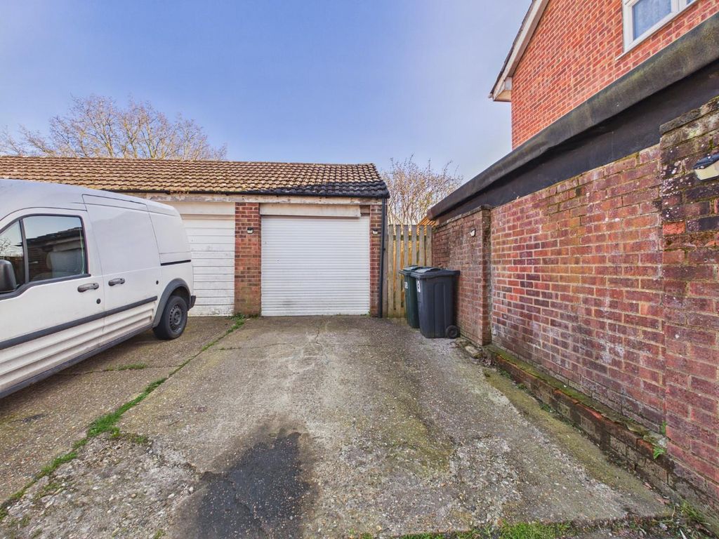 Additional image 15 of 3 bed end terrace house for saleJuniper Close, Ashford, Kent TN23