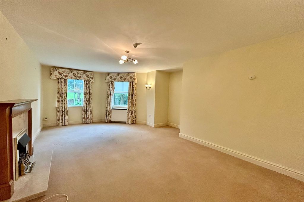 Additional image 5 of 1 bed property for saleBrook Lane, Brook View Court Brook Lane SK9