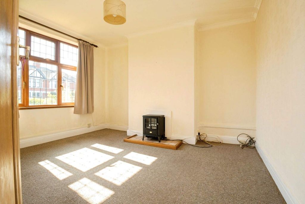 Additional image 3 of 3 bed semi-detached house for saleBeulah Road, Cardiff CF14