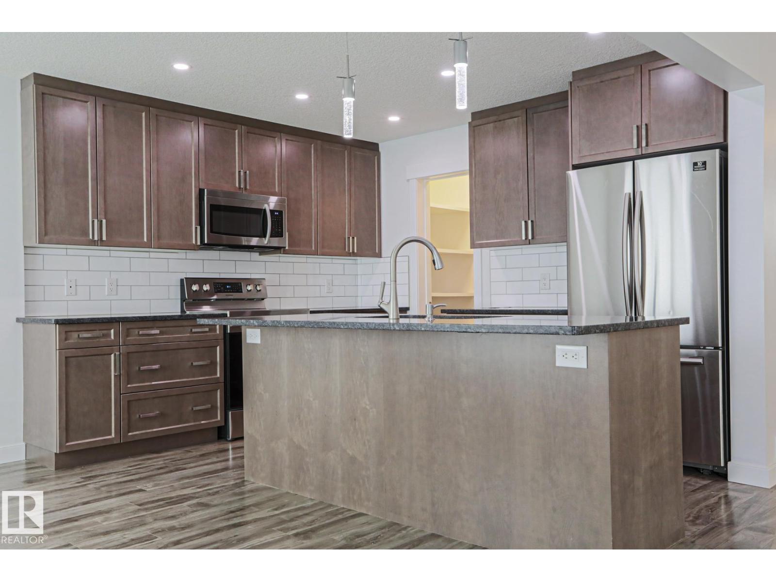 Additional image 3 of 2587 Pegasus Boulevard NW, Edmonton, AB, T5E6R1