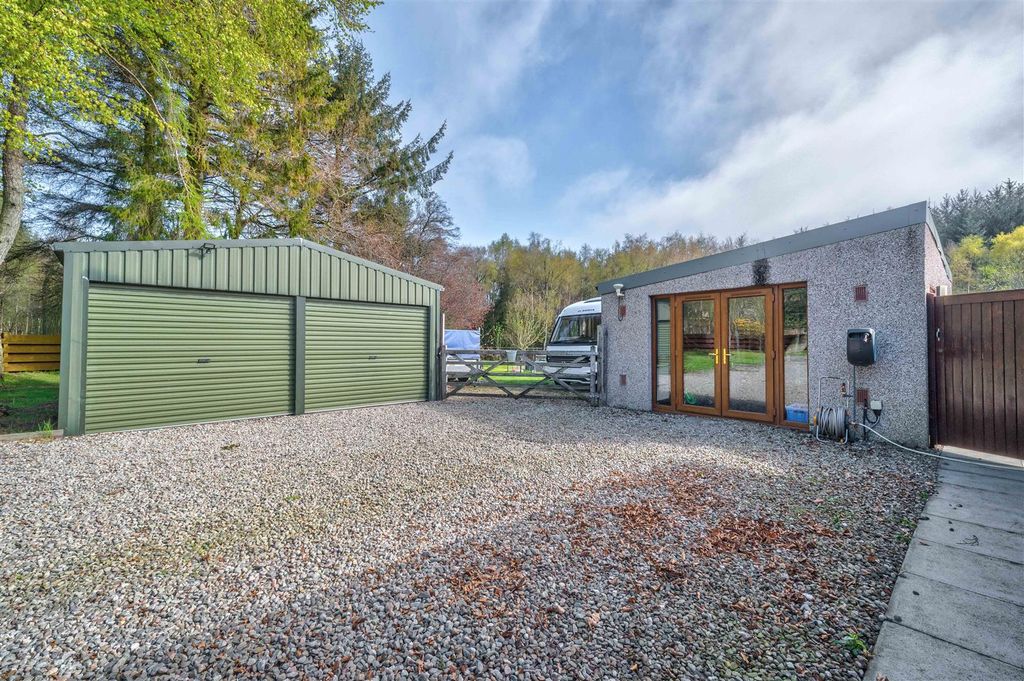 Additional image 32 of 4 bed detached bungalow for saleRedroofs, Balgavies, Forfar DD8
