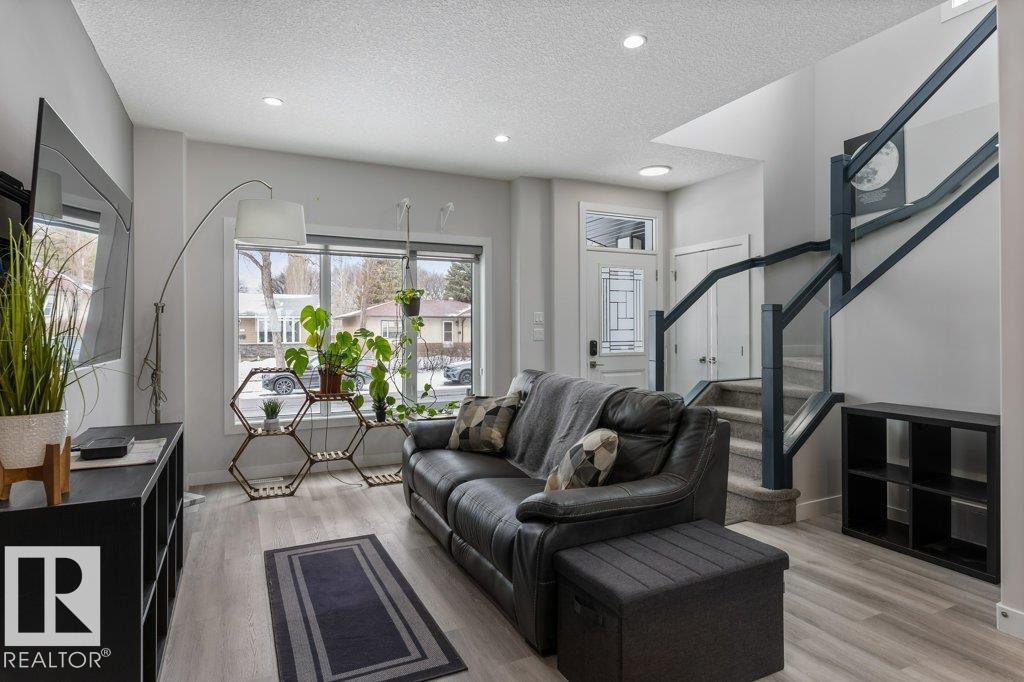 Additional image 5 of 11029 150 Street NW, Edmonton, AB, T5P1R9