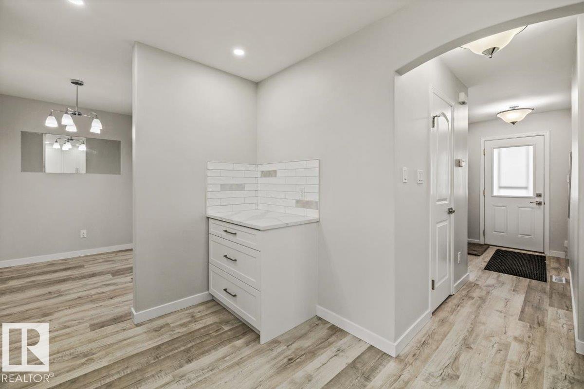 Additional image 5 of 12C Castle Terrace NW, Edmonton, AB, T5X2E6