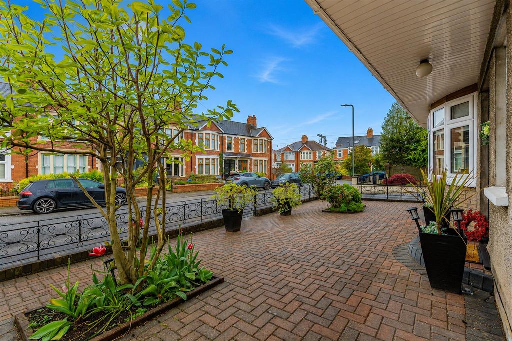 Additional image 21 of 3 bed property for saleBirchfield Crescent, Victoria Park, Cardiff CF5