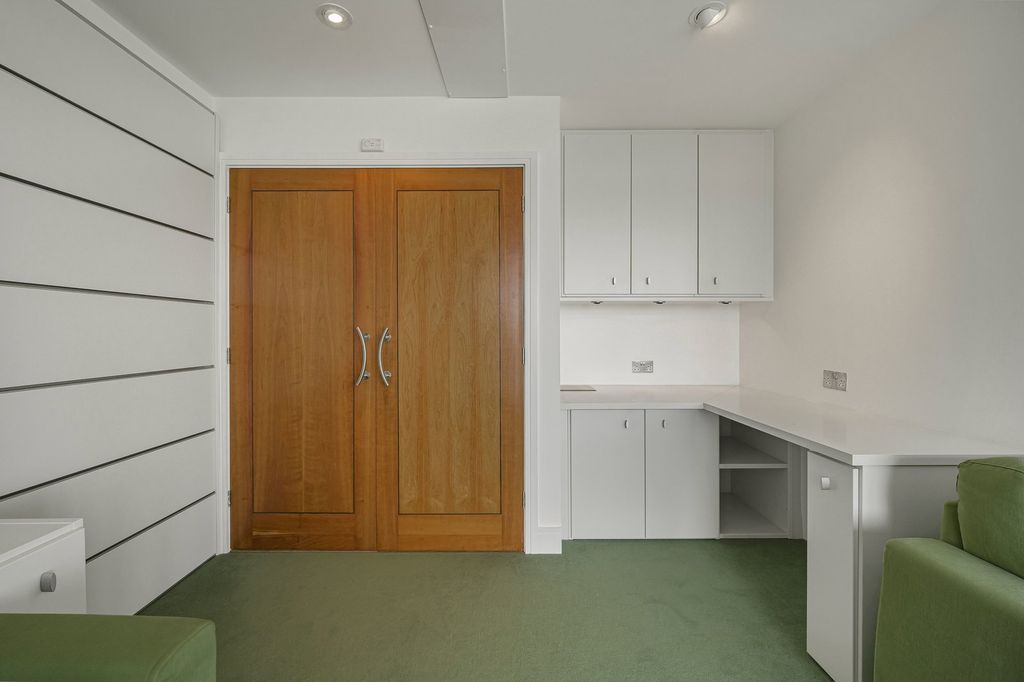 Additional image 19 of 1 bed flat for saleWindsor Esplanade, Cardiff CF10