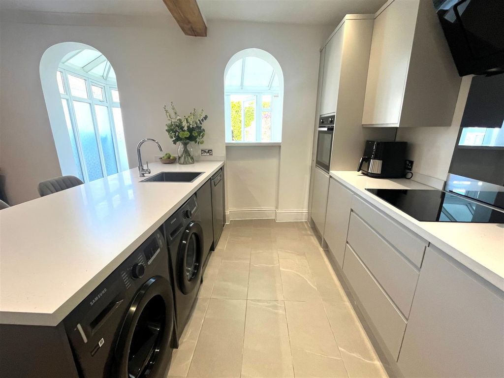 Additional image 5 of 2 bed end terrace house for saleSouthmead Road, Westbury-On-Trym, Bristol BS10
