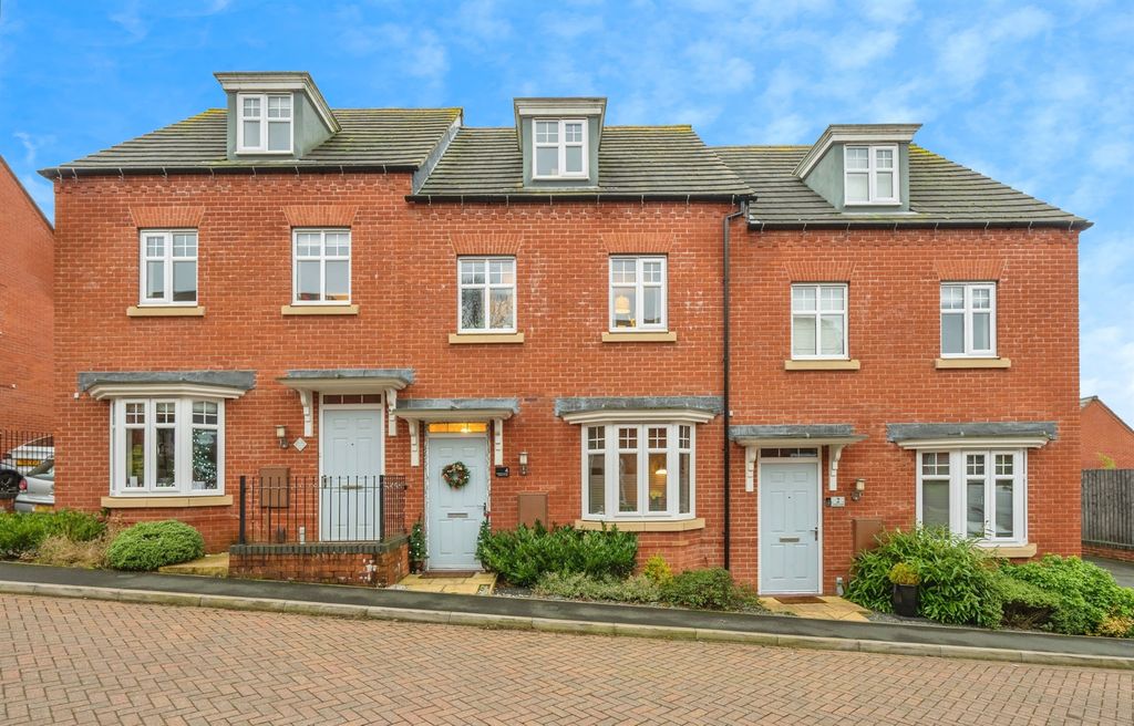 3 bed terraced house for saleLitton Croft, Ashbourne DE6