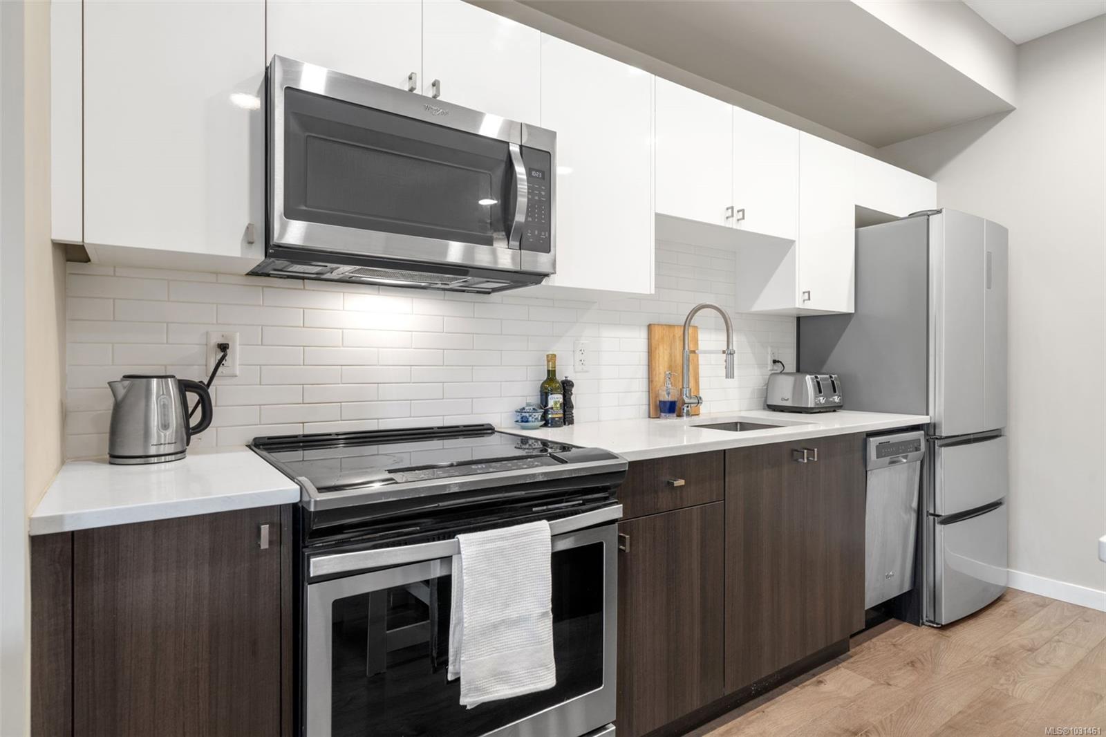 Additional image 6 of 404-767 Tyee Road, Victoria, BC, V9A 0G5