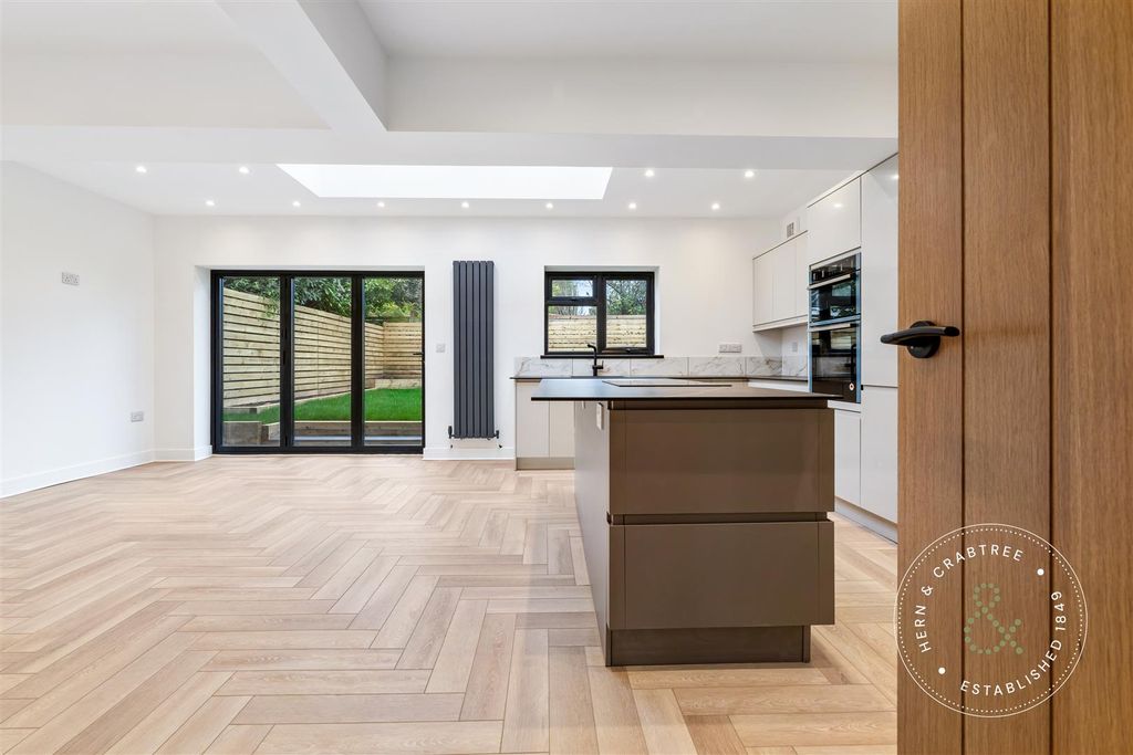 Additional image 17 of 3 bed detached house for saleEast Rise, Llanishen, Cardiff CF14