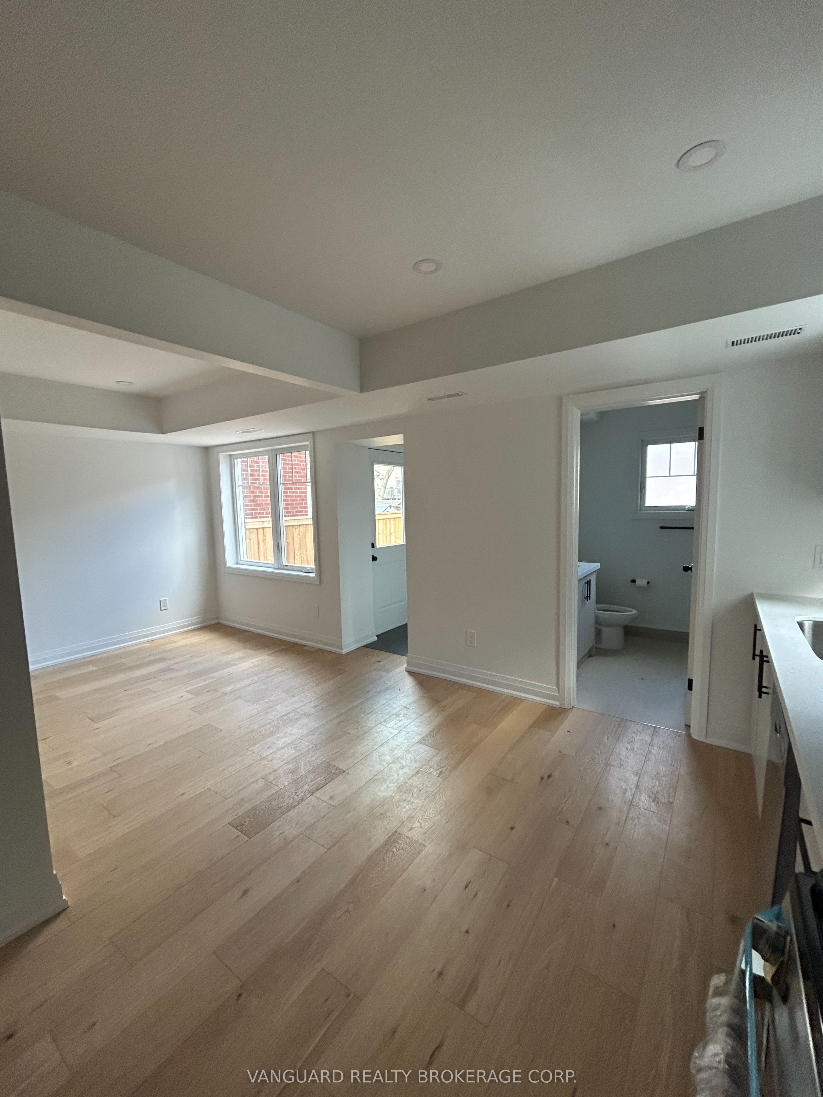 A-12 Franklin Avenue, Toronto, ON, M2N 1B6 photo 4