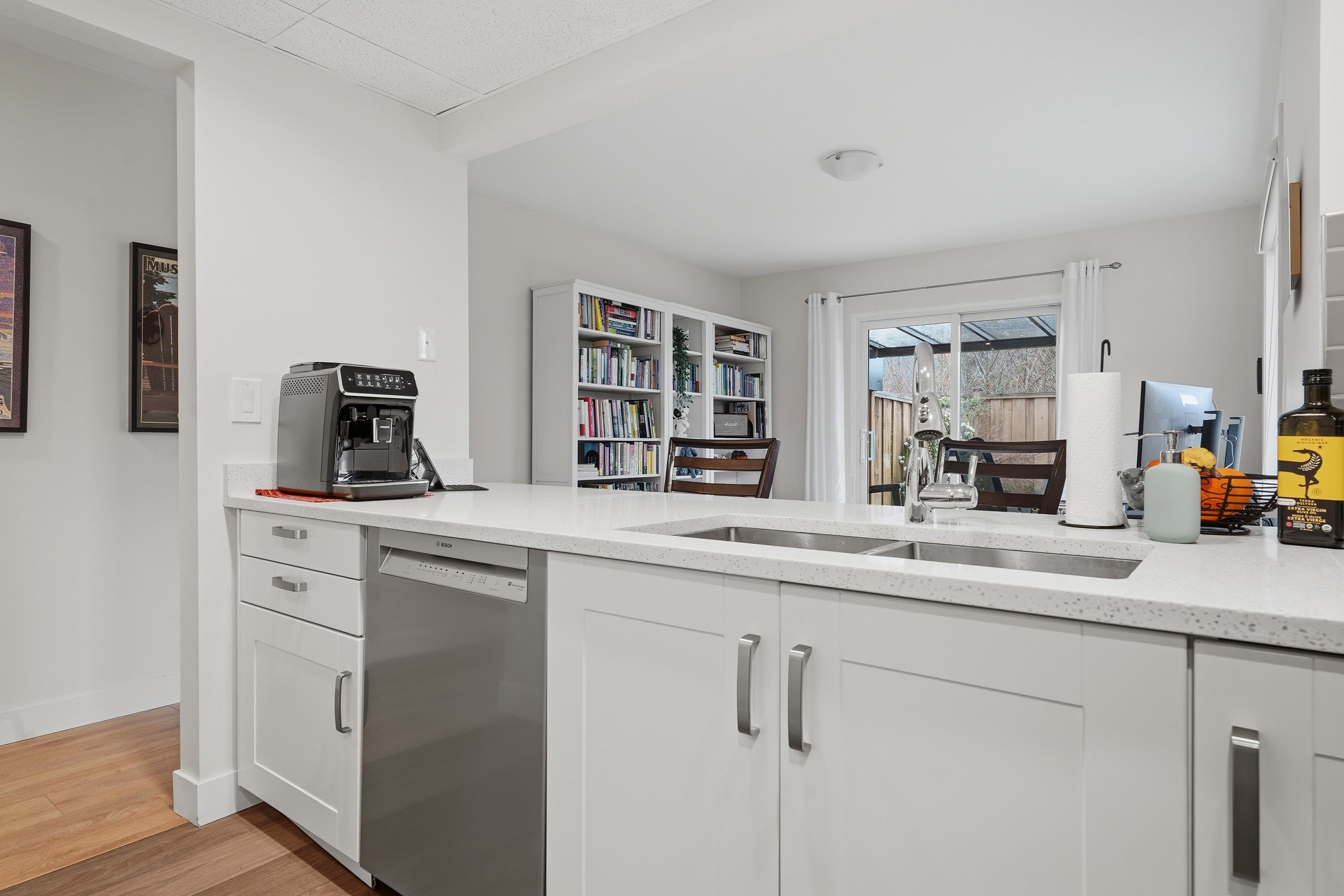 Additional image 5 of 10-3320 Ulster Street, Port Coquitlam, BC, V3B 7H7