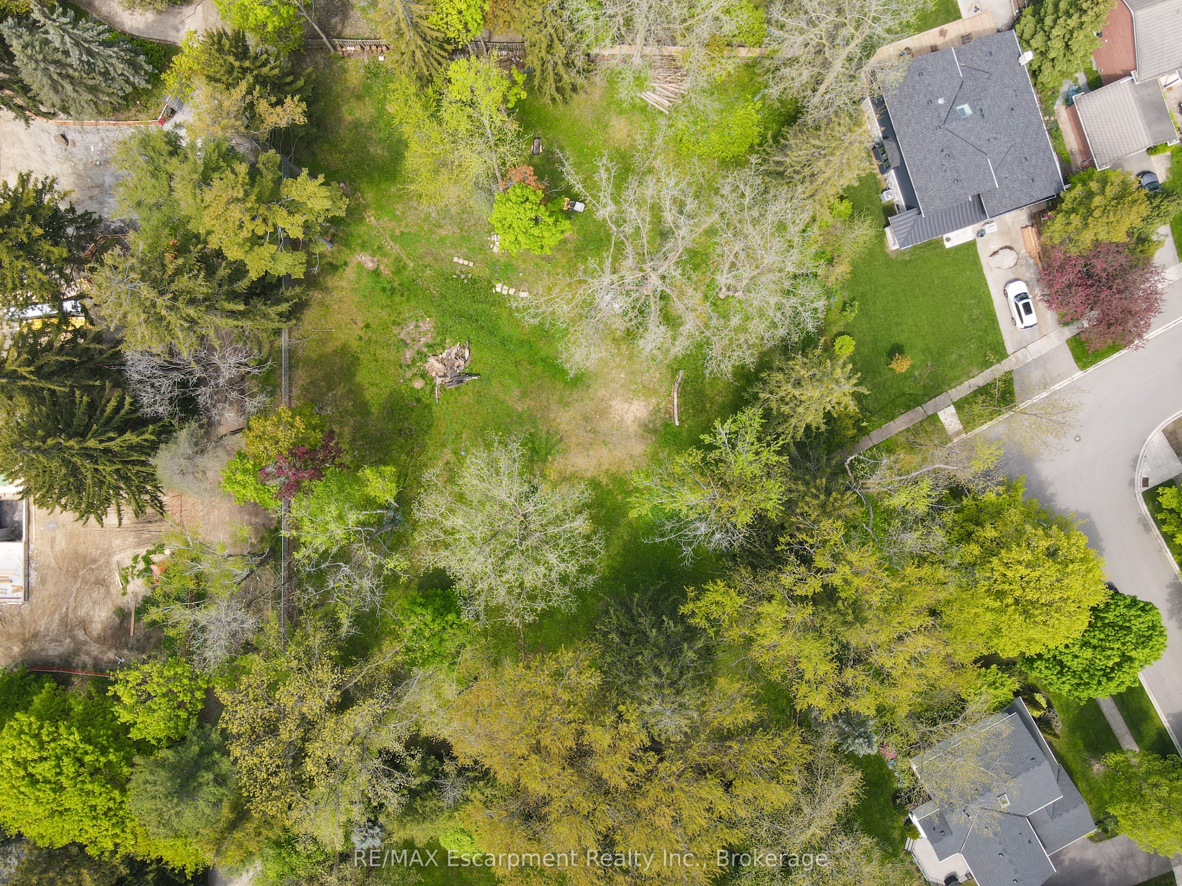 Additional image 3 of 2322 Bennington Gate, Oakville, ON, L6J 6C2