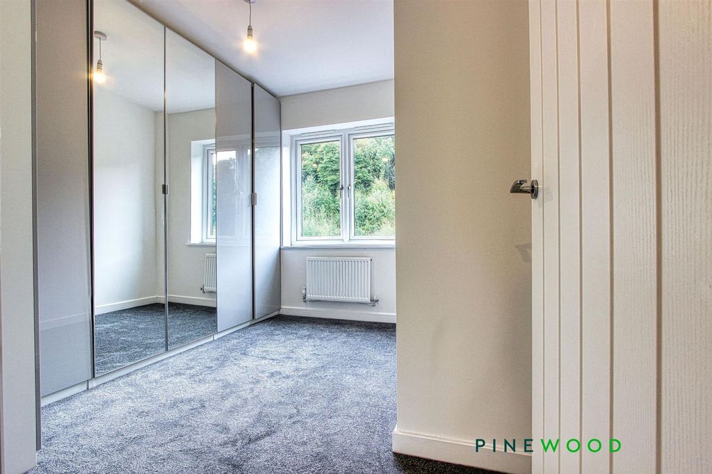 Additional image 13 of 2 bed flat for saleLaver Drive, Chesterfield S41
