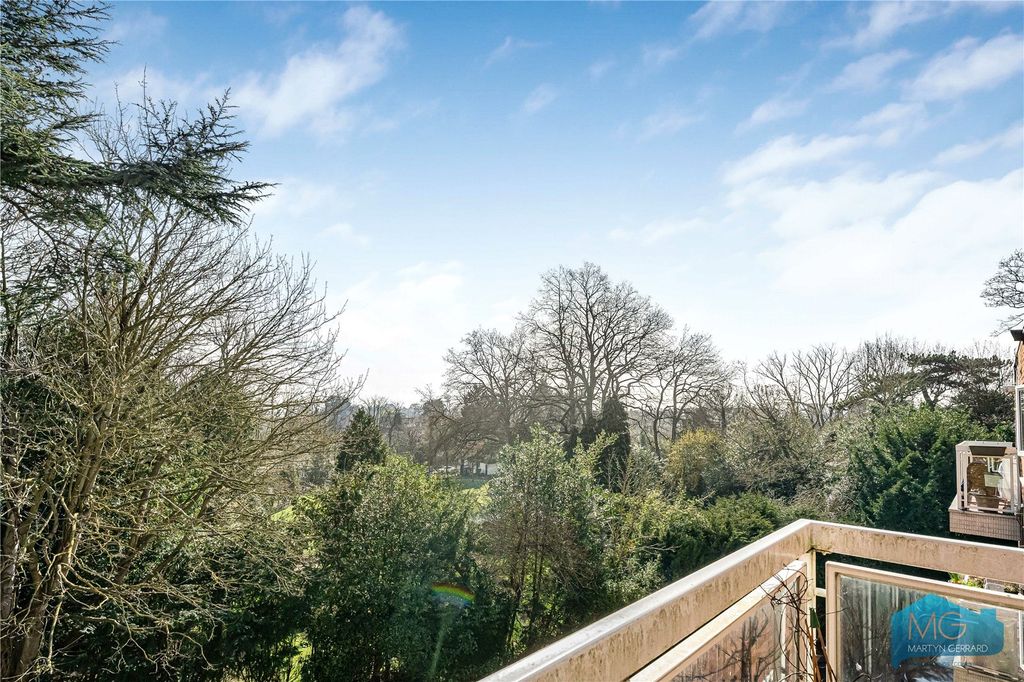 Additional image 21 of 2 bed flat for saleThe Highlands, Abbotts Road, Barnet EN5