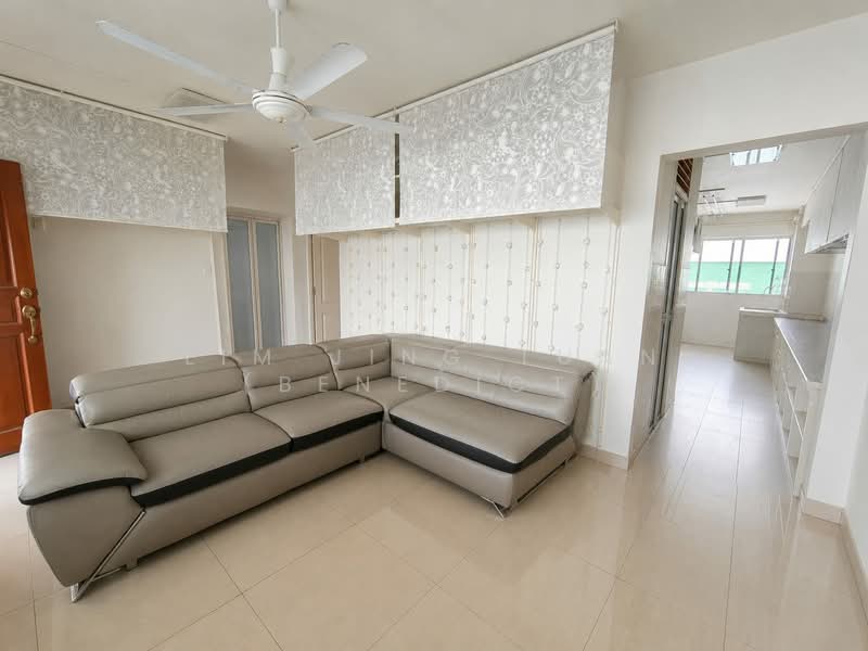 262 Yishun Street 22 photo 3