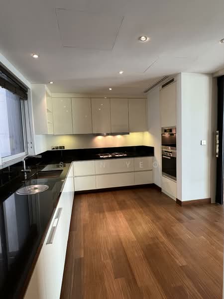 33 Tanglin Road photo 5