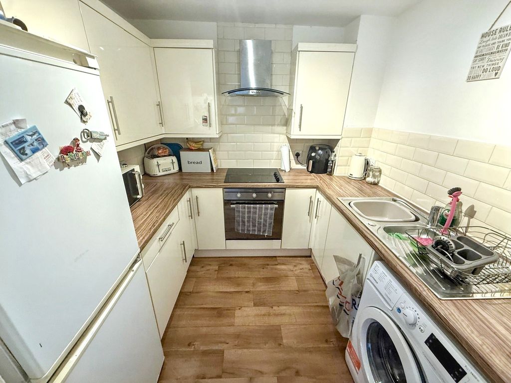 Additional image 5 of 2 bed flat for saleTrinity Mews, Thornaby, Stockton-On-Tees TS17