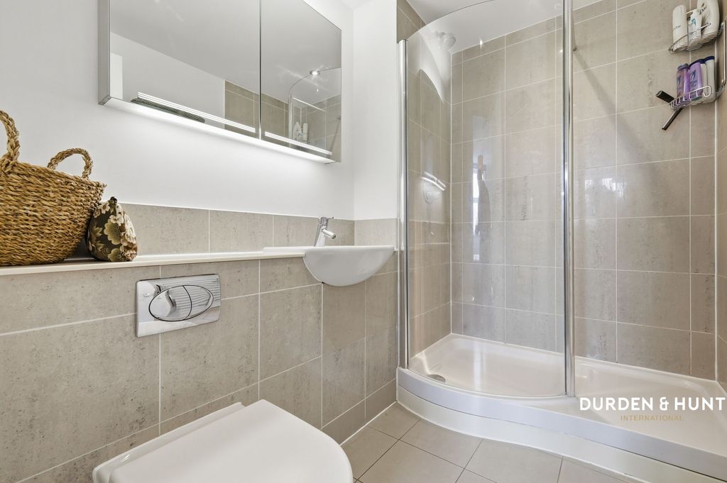 Additional image 14 of 2 bed flat for saleHigh Road, Shore Point IG9