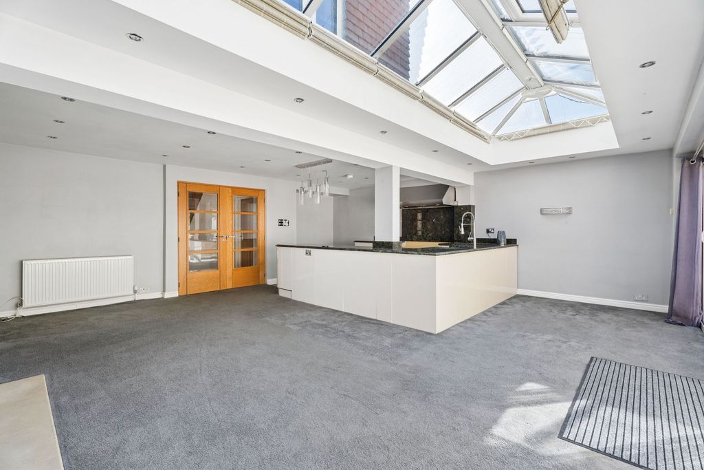 Additional image 2 of 5 bed semi-detached bungalow for saleSt Georges Drive, Carpenders Park, Watford WD19