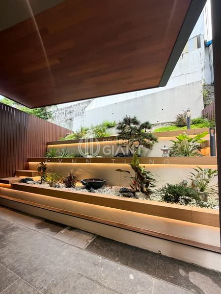 Elizabeth Drive/ Hillview Avenue/ Hillview Garden Estate