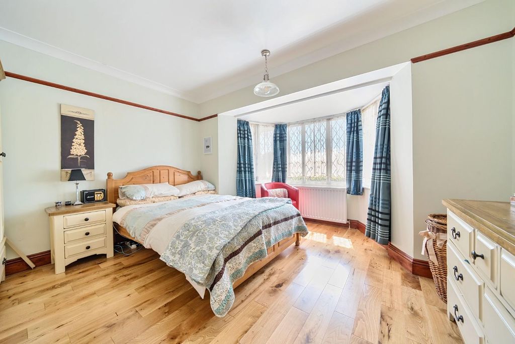 Additional image 8 of 5 bed detached house for saleMidsummer Hill, Kennington, Ashford TN24