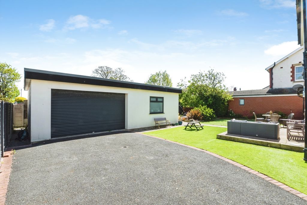 Additional image 27 of 4 bed detached house for saleSt. Annes Road, Blackpool, Lancashire FY4
