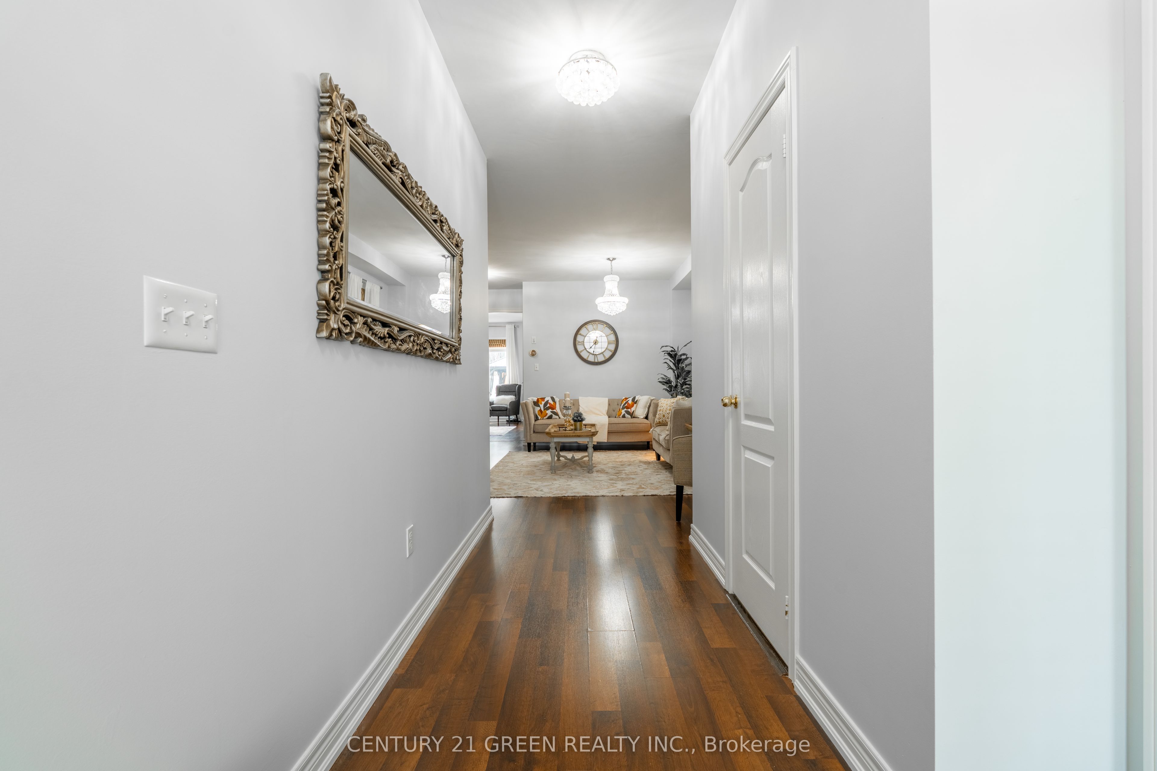 Additional image 2 of 3243 Stoney Crescent, Mississauga, ON, L5M 0V4