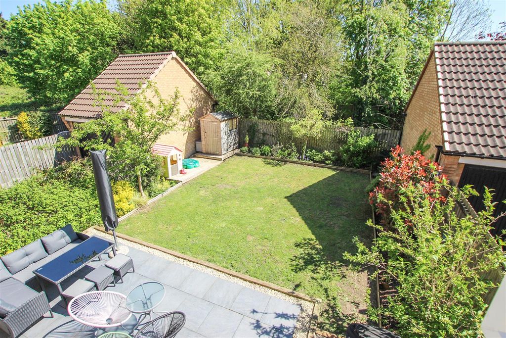 Additional image 3 of 4 bed detached house for saleButtermere Crescent, Lakeside, Doncaster DN4