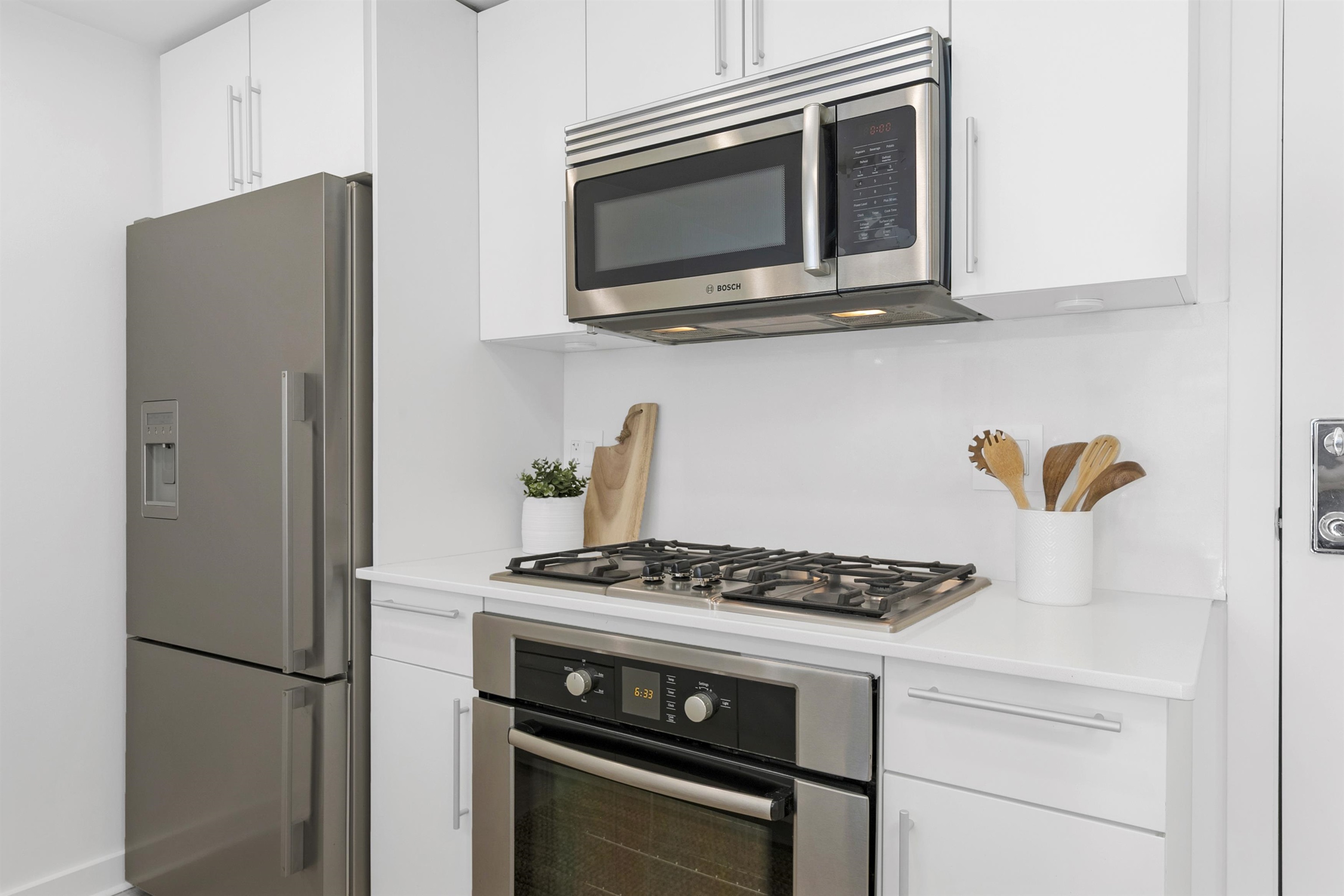 Additional image 4 of 374-2080 Broadway W, Vancouver, BC, V6J 0C7