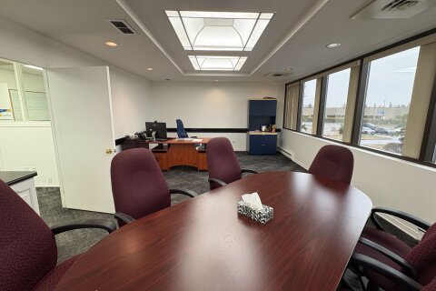 Additional image 7 of 205-30 Concourse Gate, Ottawa, ON, K2E 7V7