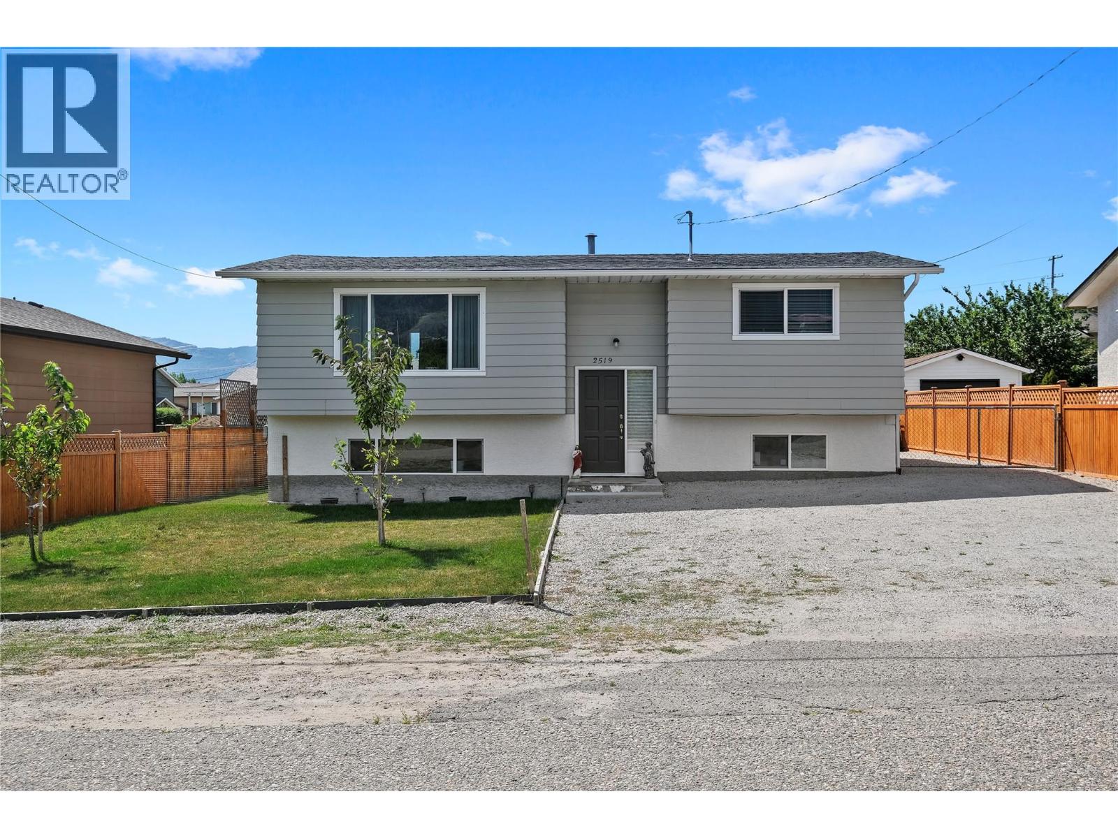2519 Solar Road, West Kelowna, BC, V4T1P8