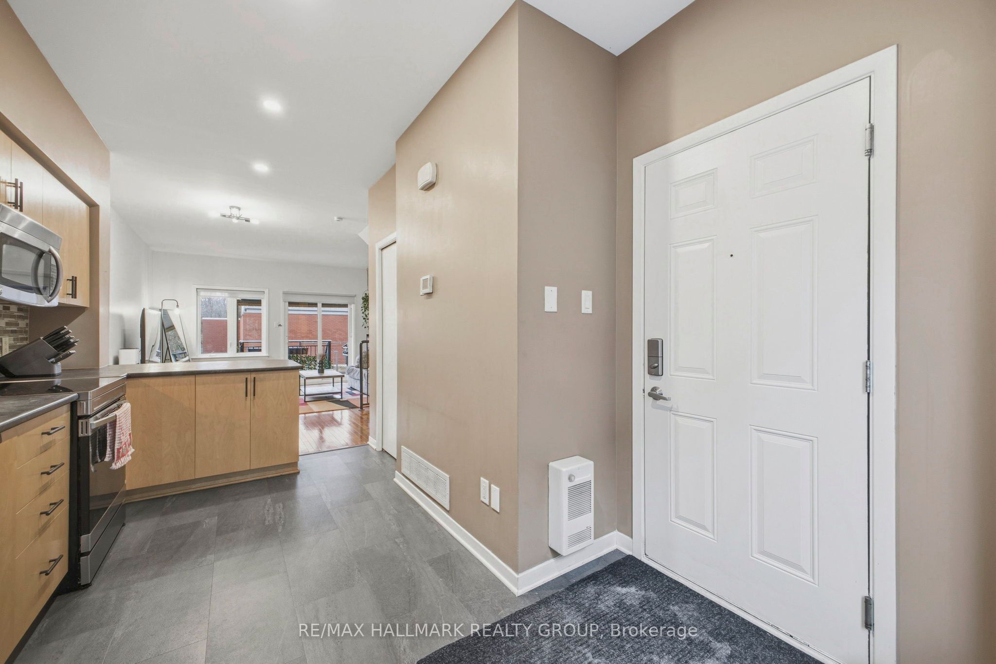 Additional image 5 of 5-795 Montreal Road, Ottawa, ON, K1K 0S9