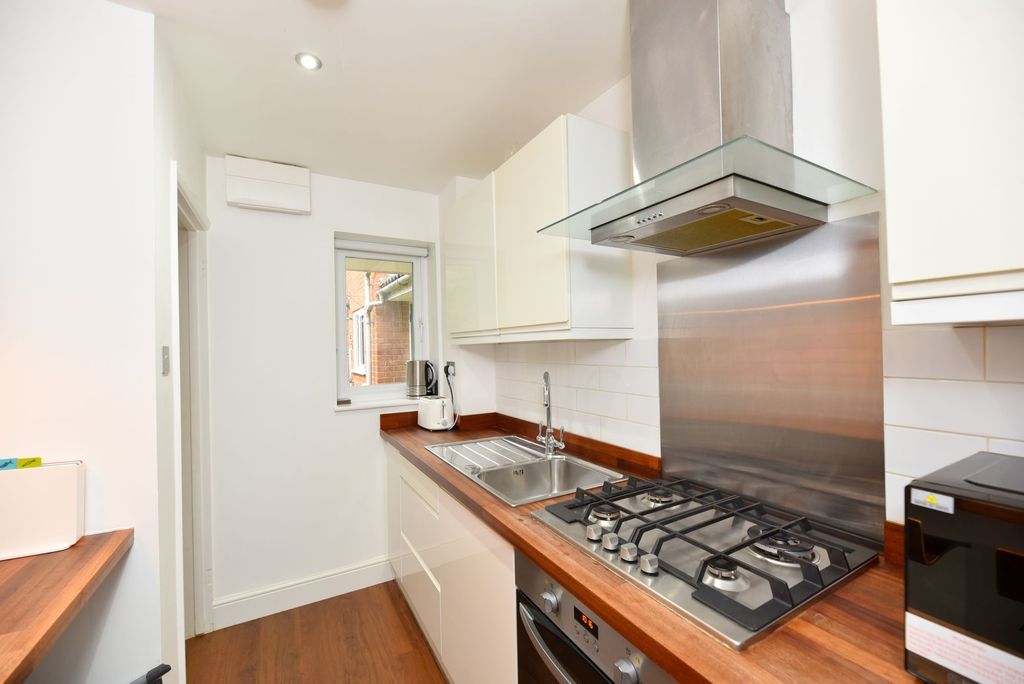 Additional image 4 of 1 bed property for saleHeron Close, Biggleswade SG18