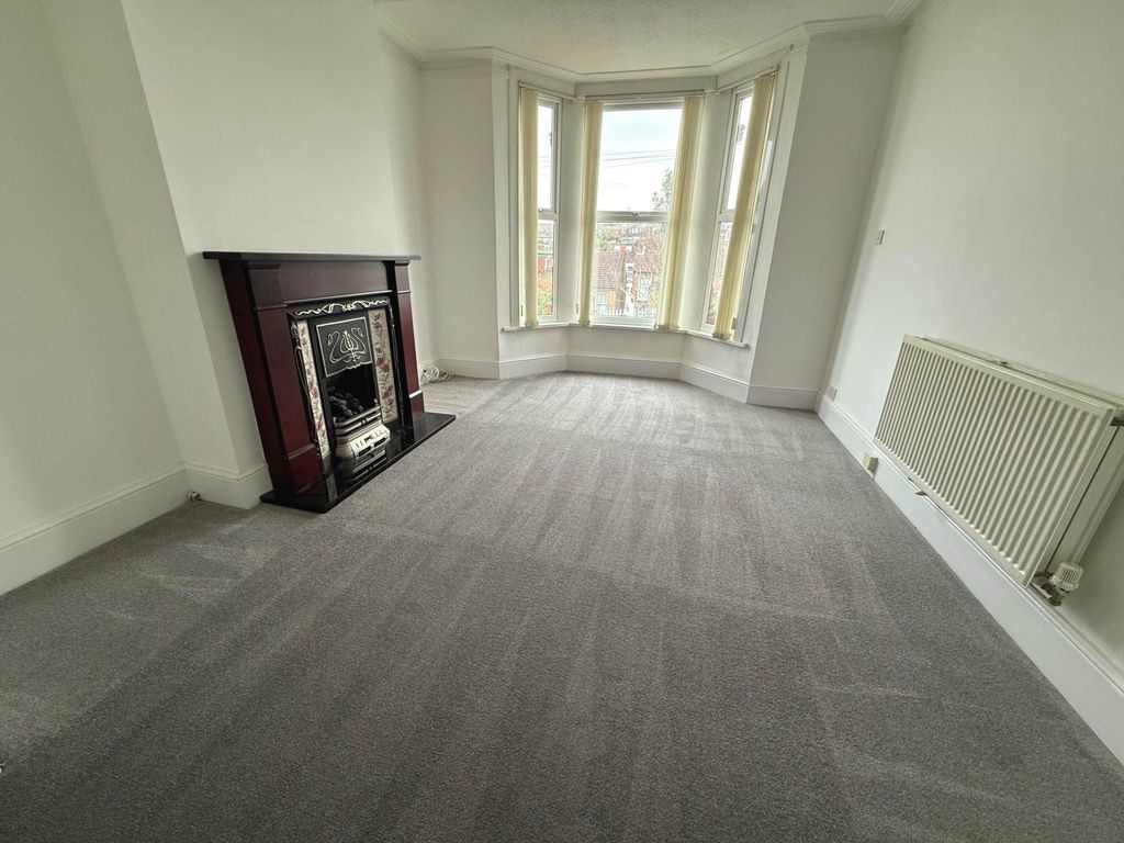 Additional image 4 of 3 bed property for saleMilton Road, Belvedere DA17