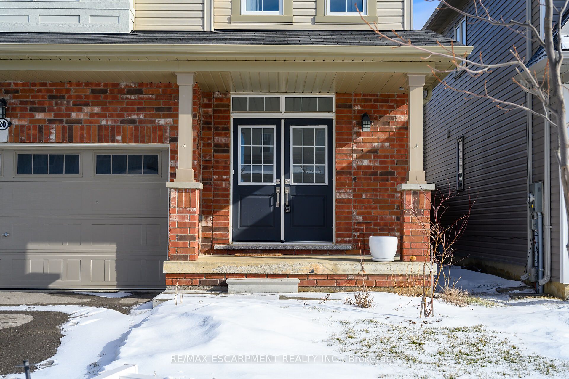20 Armes Street, Hamilton, ON, L0R 1C0 photo 4