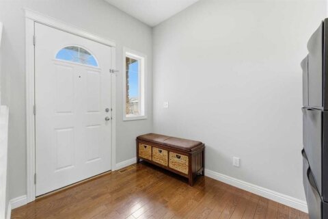 Additional image 8 of 54 Glensummit Close, Cochrane, AB, T4C 2K1
