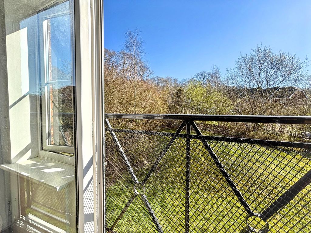 Additional image 3 of 2 bed flat for salePierwarden Mews, St Leonards-On-Sea TN38