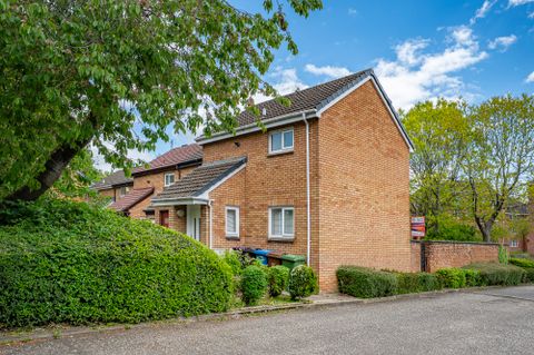 Tullis Court, Glasgow G40