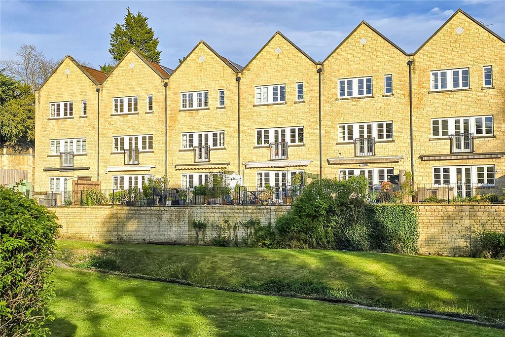 Additional image 3 of 4 bed terraced house for saleThe Paddock, Bradford On Avon BA15