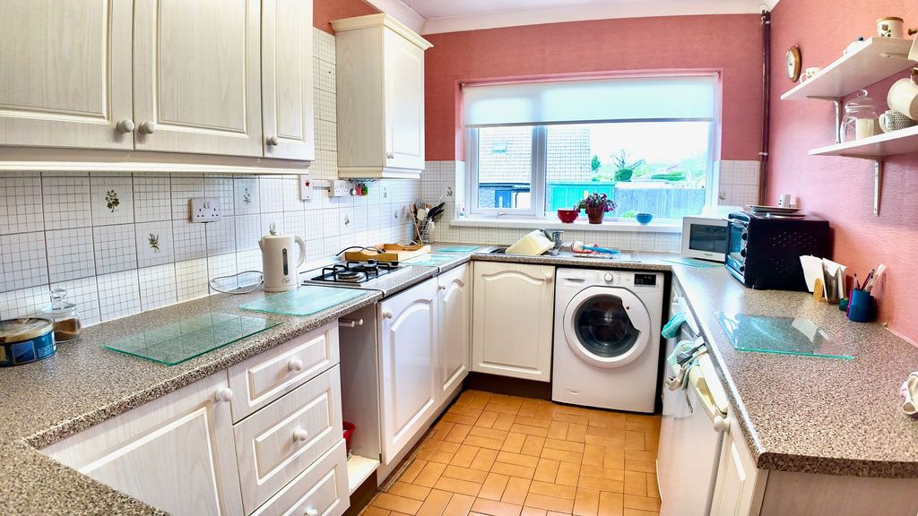 Additional image 2 of 2 bed semi-detached bungalow for saleRolls Avenue, Penpedairheol CF82