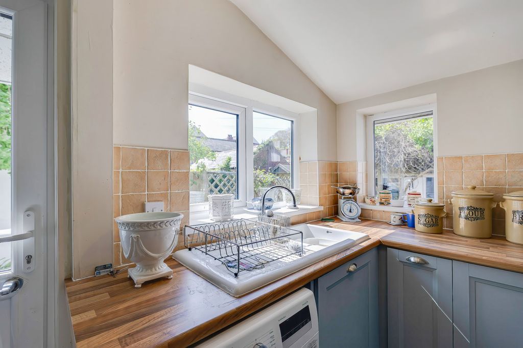Additional image 11 of 3 bed terraced house for saleStallcourt Avenue, Cardiff, Cardiff CF23