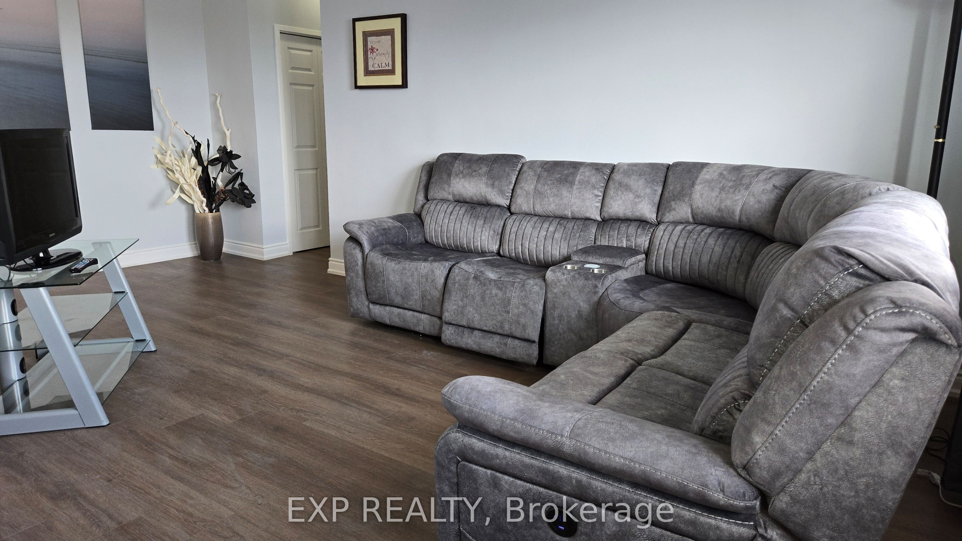 Additional image 6 of 508-2485 Woking Crescent, Mississauga, ON, L5K 1Z6