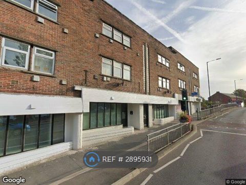 Edge Lane, Stretford, Manchester M32