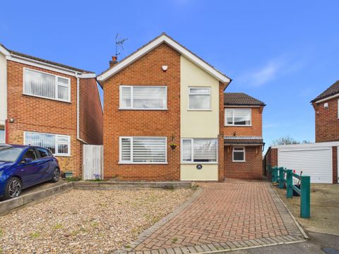 Dover Beck Close, Calverton, Nottingham NG14