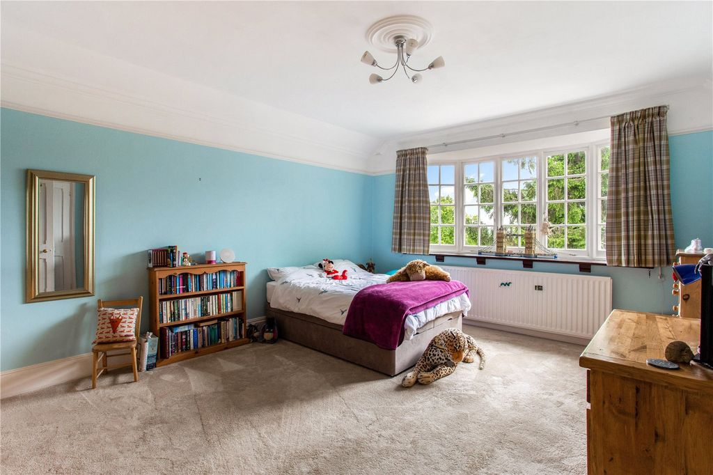 Additional image 17 of 5 bed detached house for saleWestbury Road, Buckhurst Hill, Essex IG9